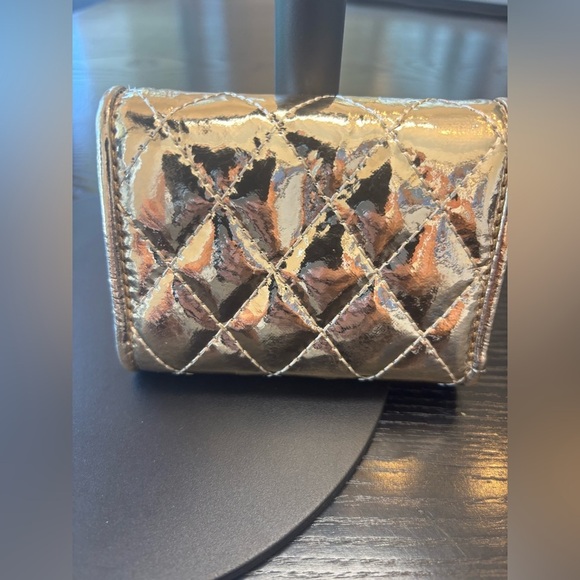 Gold Quilted Women's Credit Card Holder - Picture 3 of 4